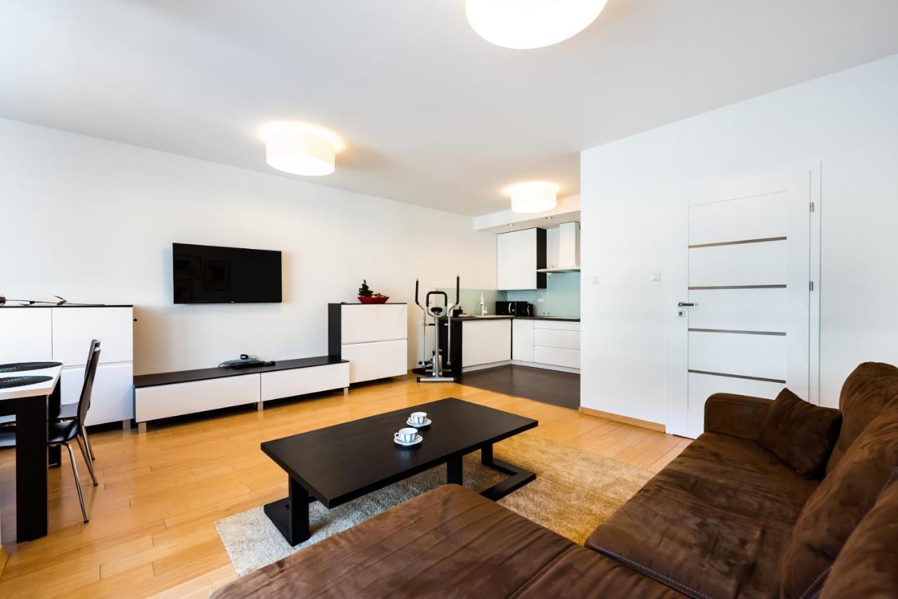 Mokotow Sunlight Apartment Warsaw Exterior photo